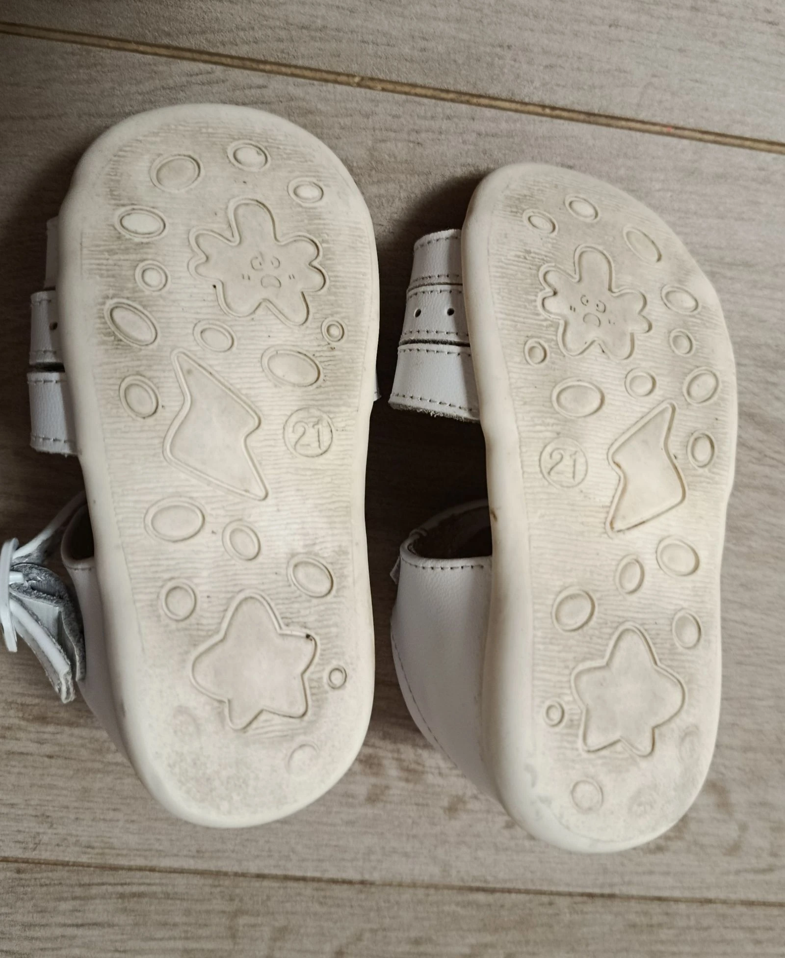 Baby white sandals – photo 2